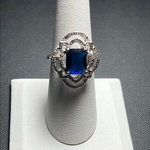 Elegant Silver and Blue Gemstone Ring